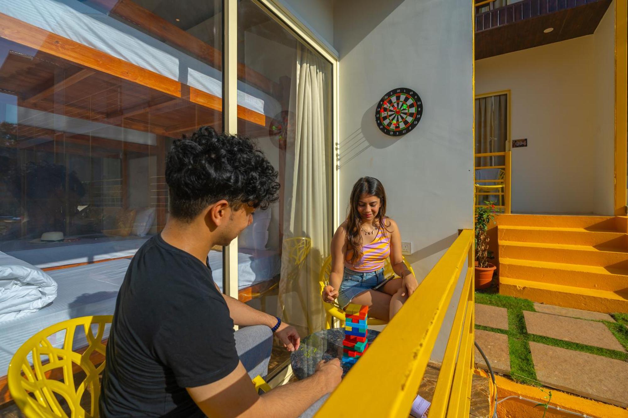 The Social Stays Goa, Morjim Formerly Artbuzz Bagian luar foto