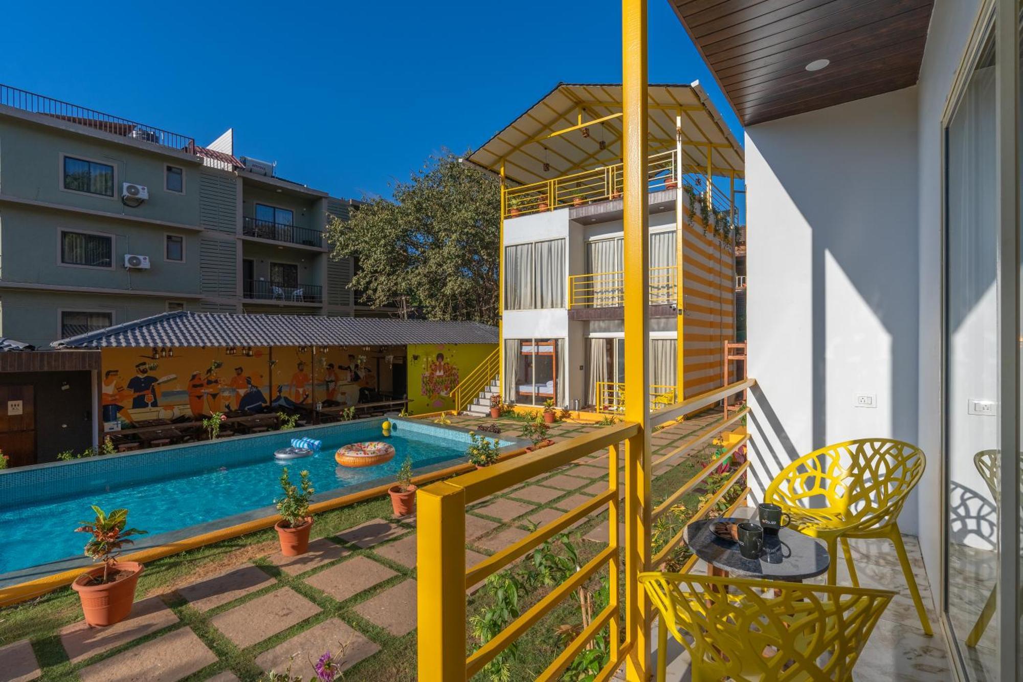 The Social Stays Goa, Morjim Formerly Artbuzz Bagian luar foto