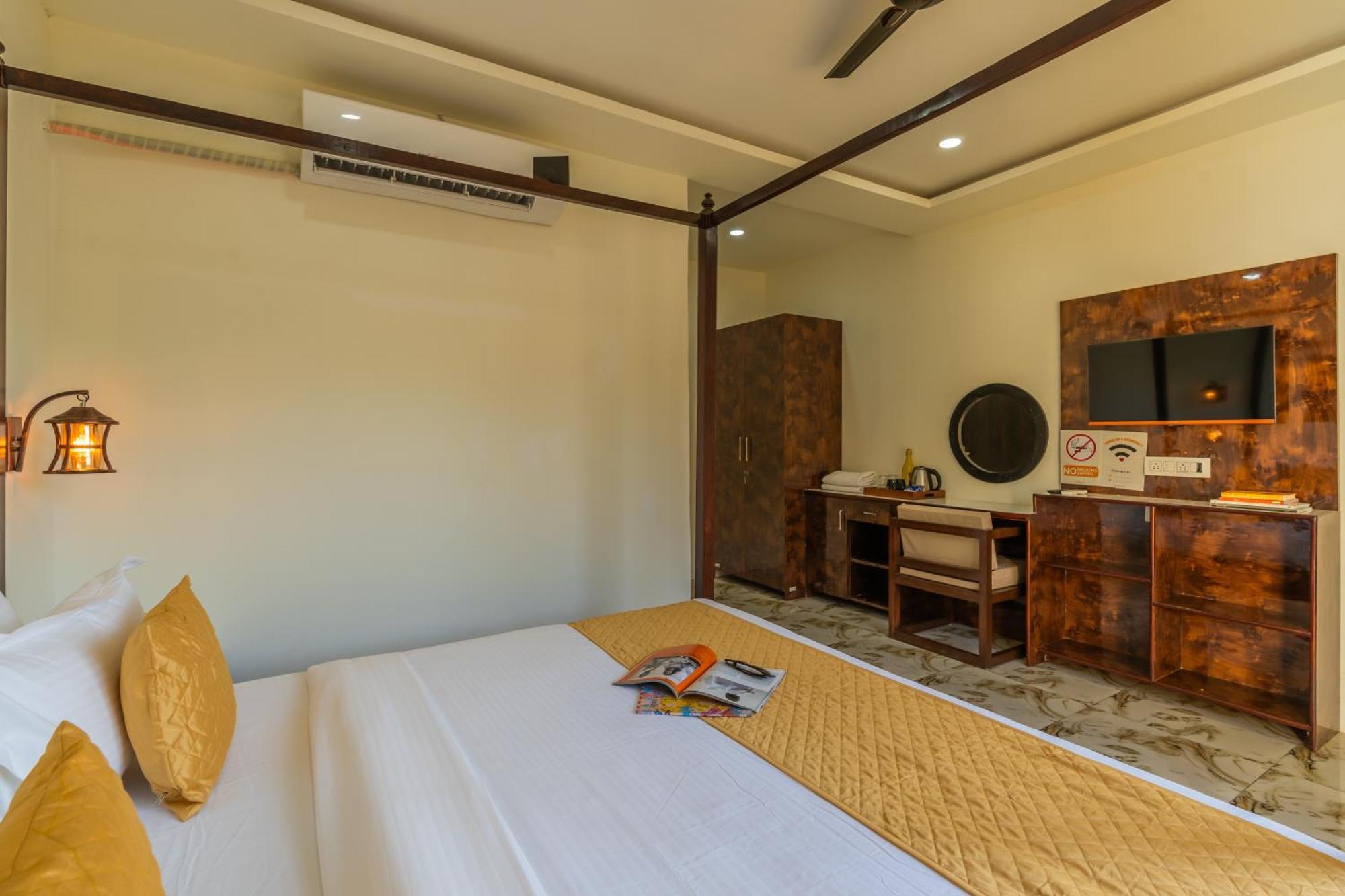The Social Stays Goa, Morjim Formerly Artbuzz Bagian luar foto