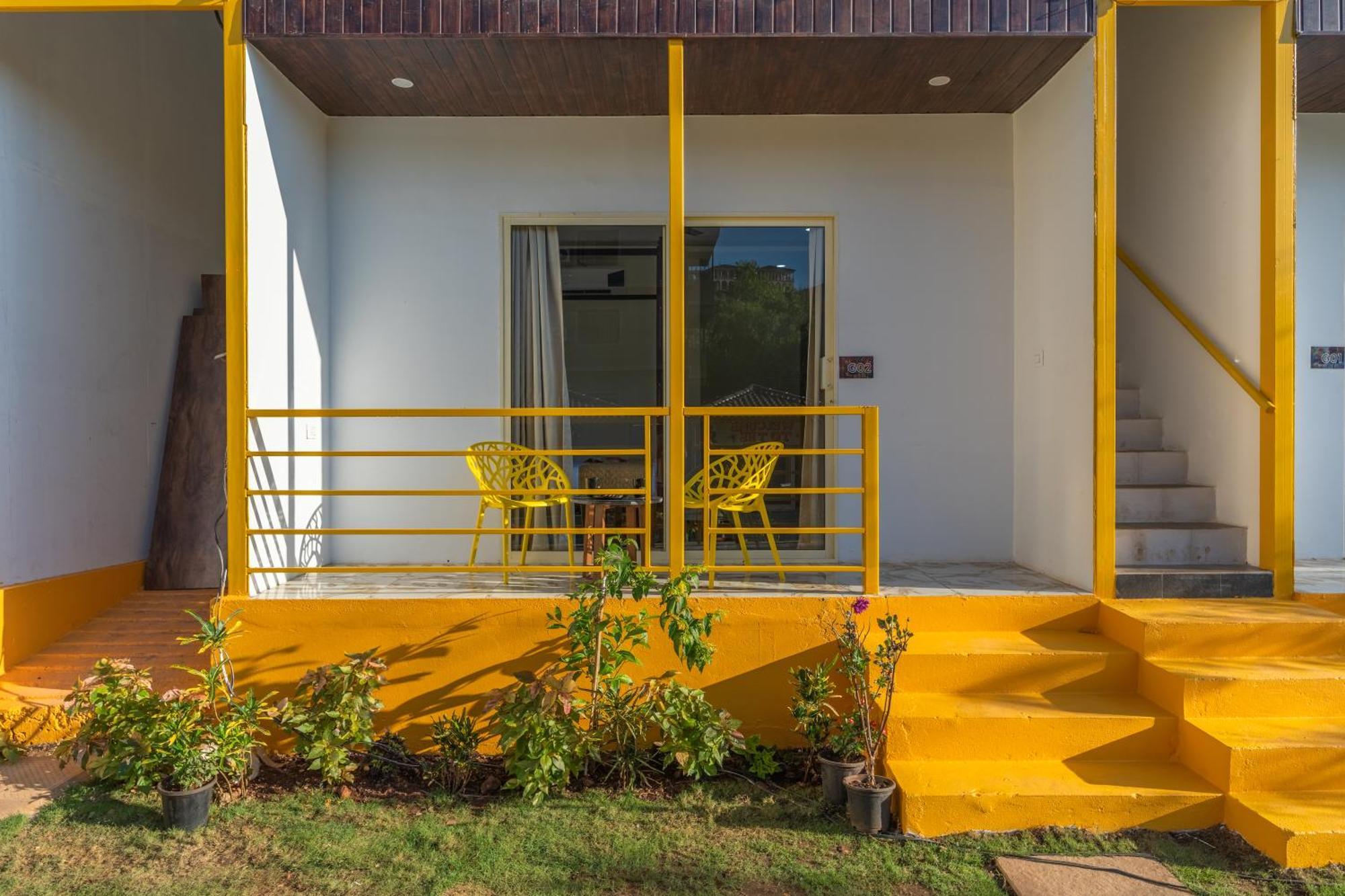 The Social Stays Goa, Morjim Formerly Artbuzz Bagian luar foto
