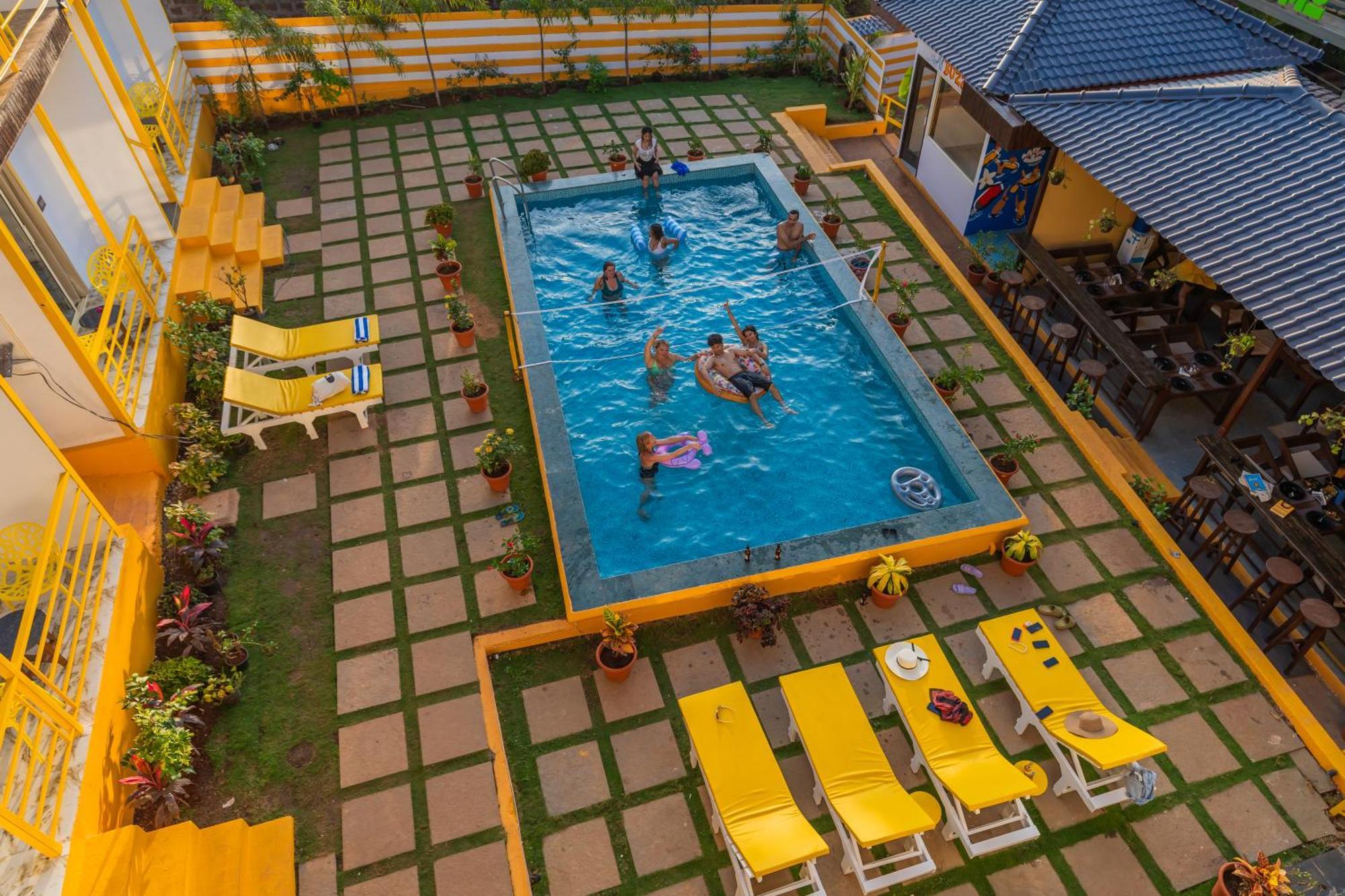 The Social Stays Goa, Morjim Formerly Artbuzz Bagian luar foto