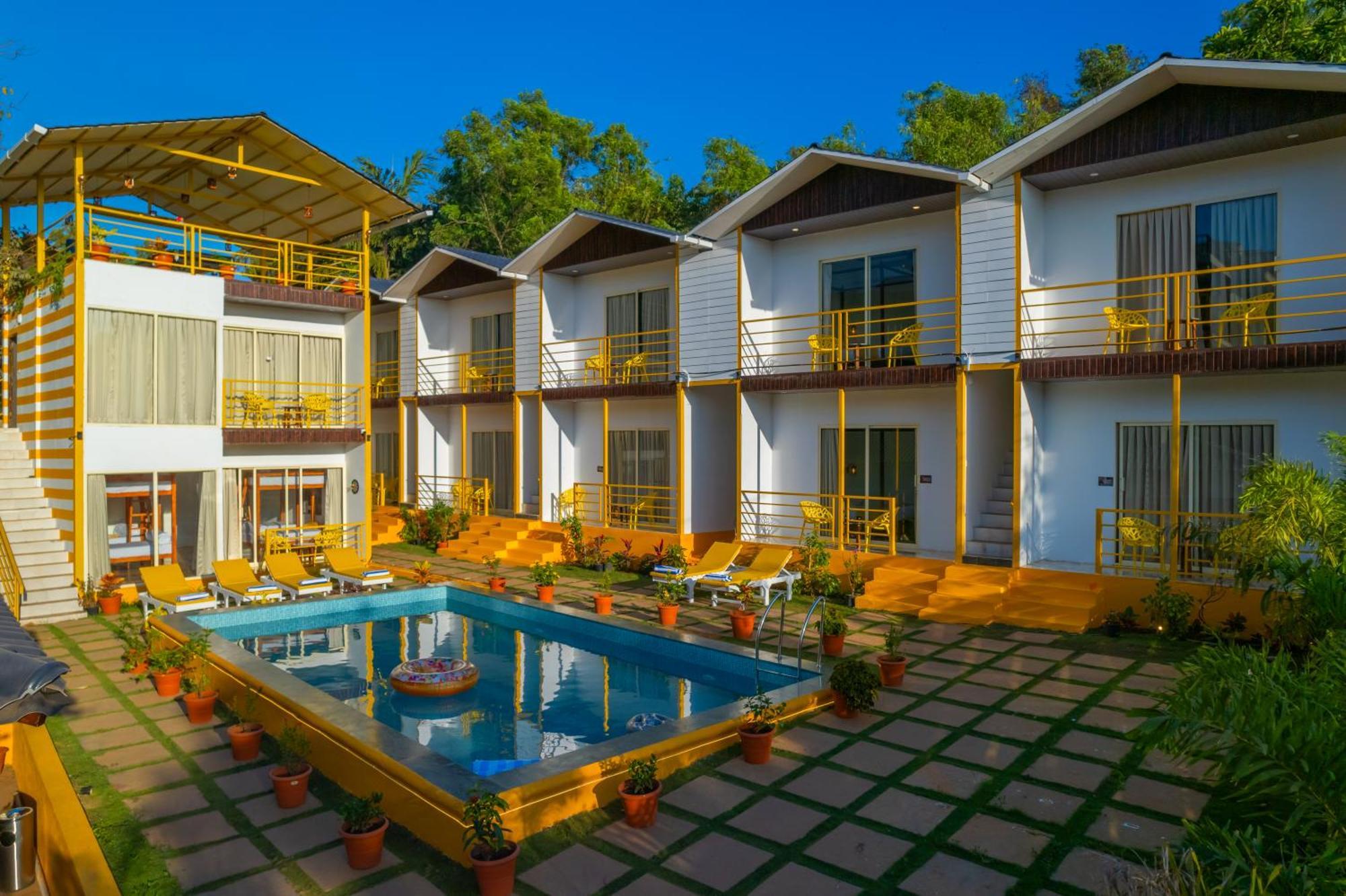 The Social Stays Goa, Morjim Formerly Artbuzz Bagian luar foto